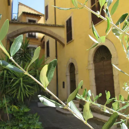 Casale Eredità *